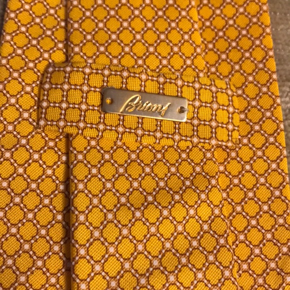 Brioni 100% Silk Necktie - Picture 2 of 3